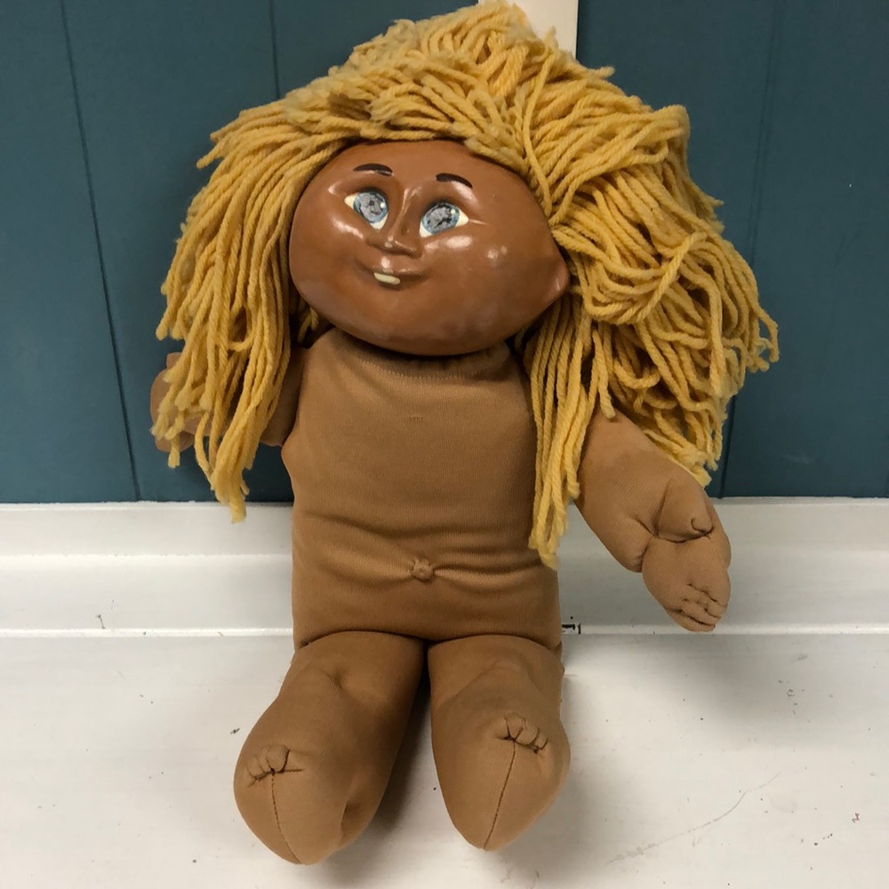 1984 Taro Patch Doll hard face Blonde Hair‎ Blue Eyes '85 Signed Doc Smith?